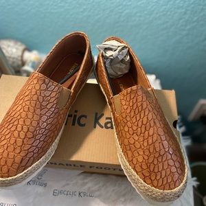 Electric Karma Lulu size 8 slip on loafers new